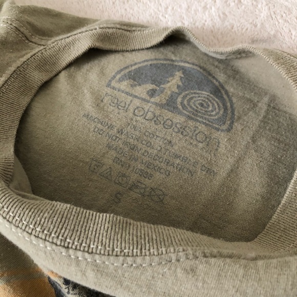 Reel Obsession Send It or Bend It Fishing T-Shirt - Picture 3 of 3